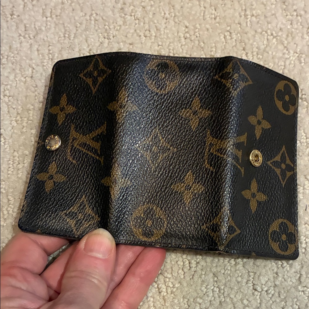 Louis Vuitton 4-Key Monogram Multicles Holder Authentic LV - Picture 8 of 12